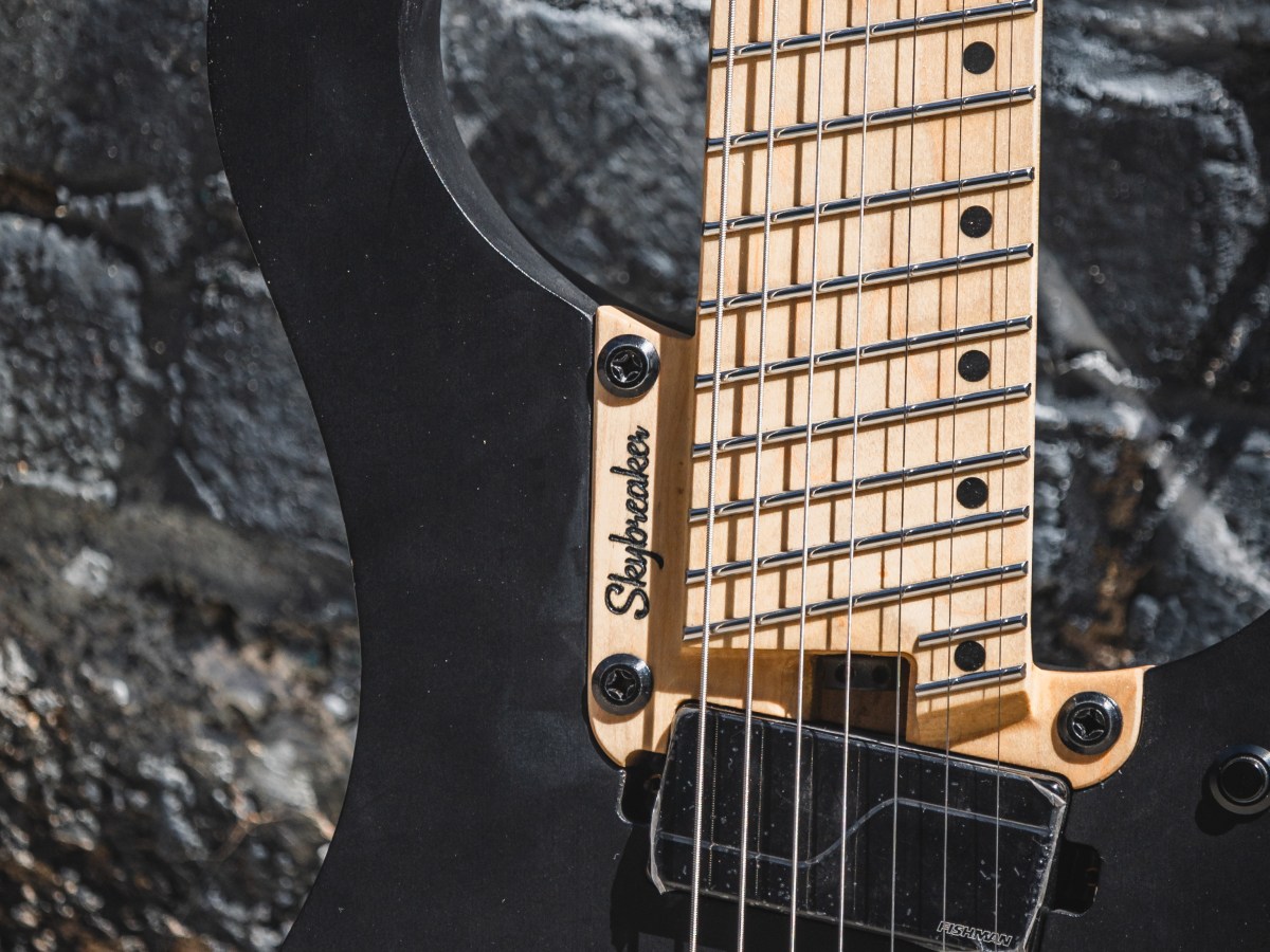 Skybreaker 7 Black/Red